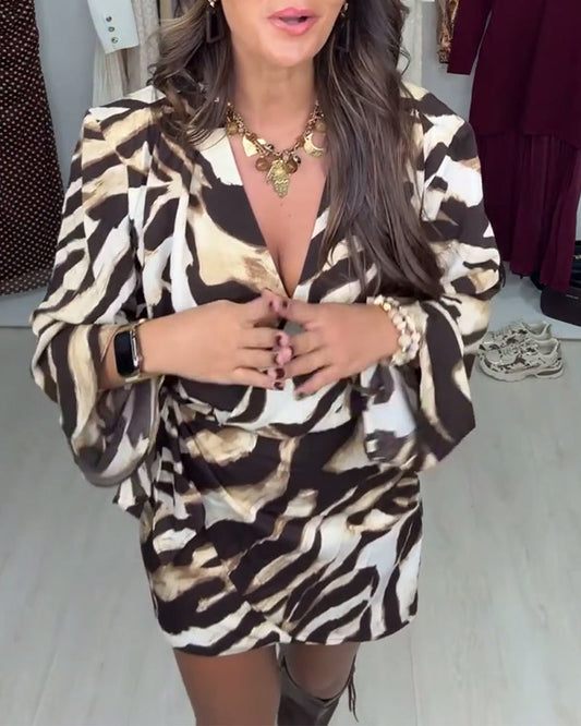 Relaxed Fit V-Neck Printed Dress